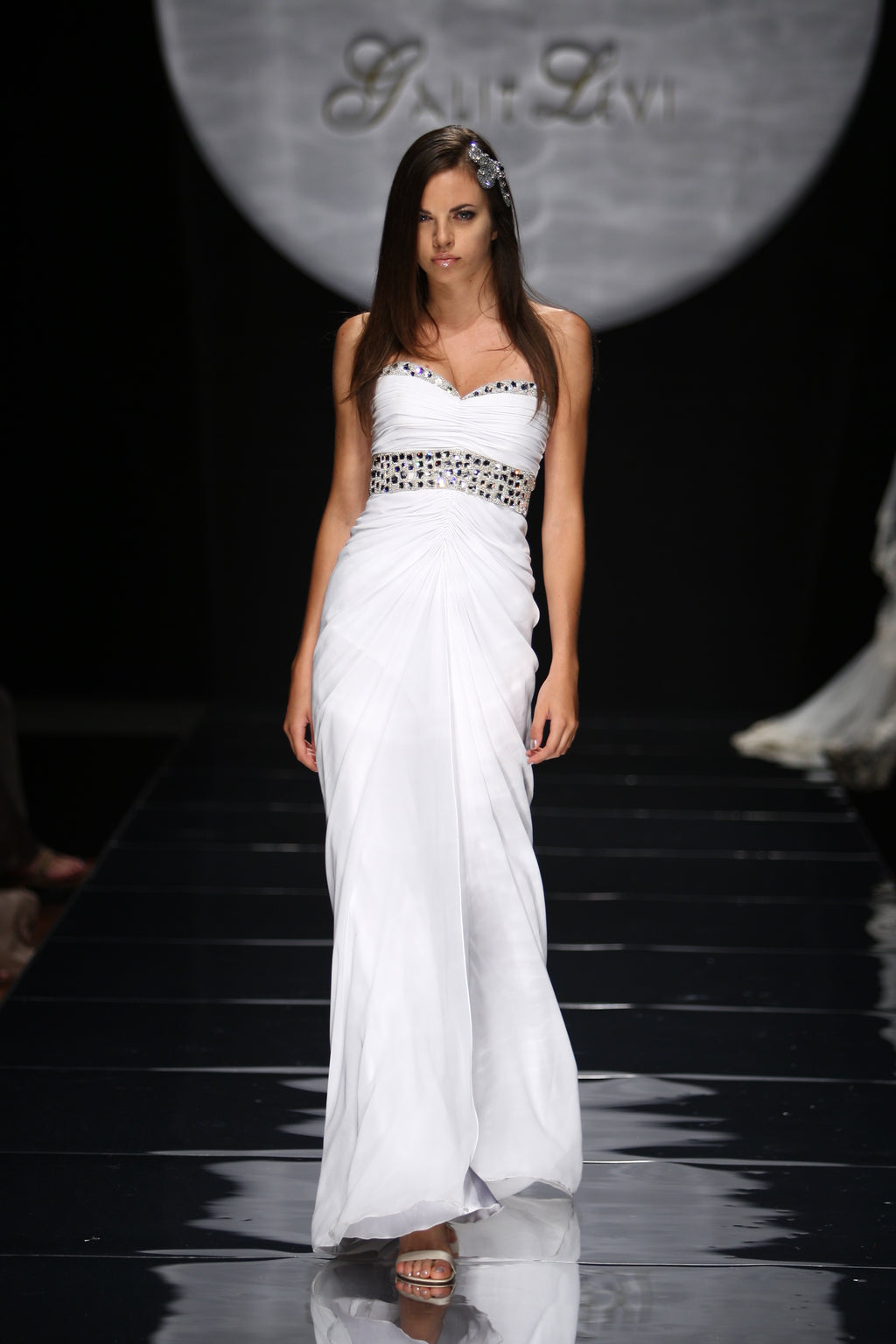 VINTAGE BRIDGERTON STRAPLESS EMPIRE GOWN WITH SWAWOVSKI DIAMONDS