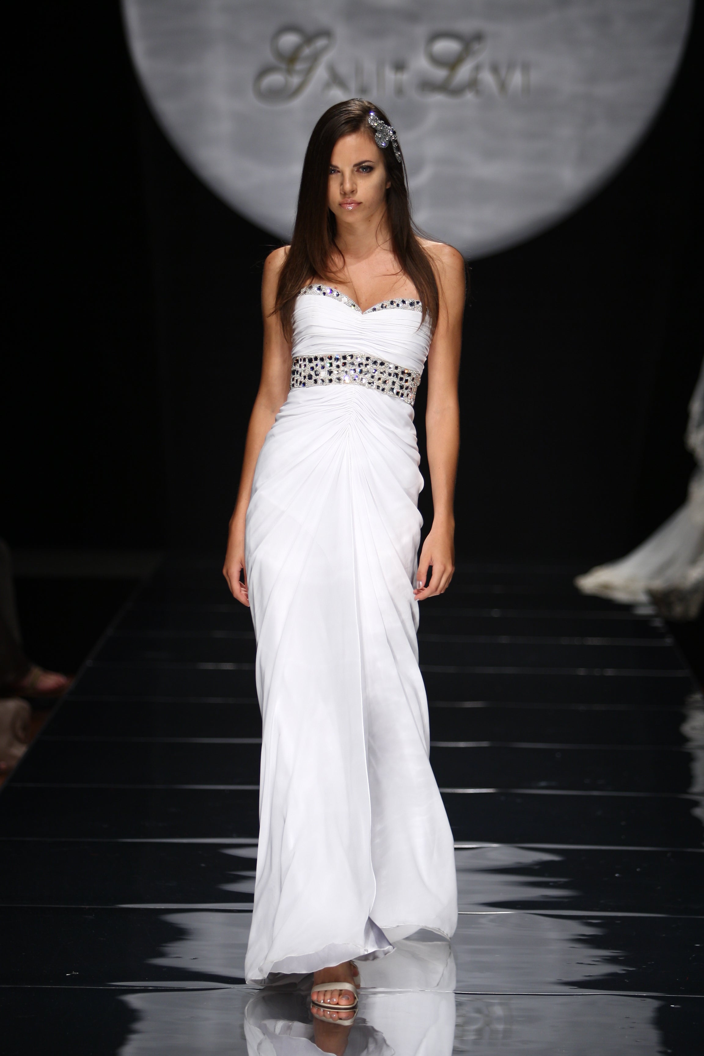 VINTAGE BRIDGERTON STRAPLESS EMPIRE GOWN WITH SWAWOVSKI DIAMONDS